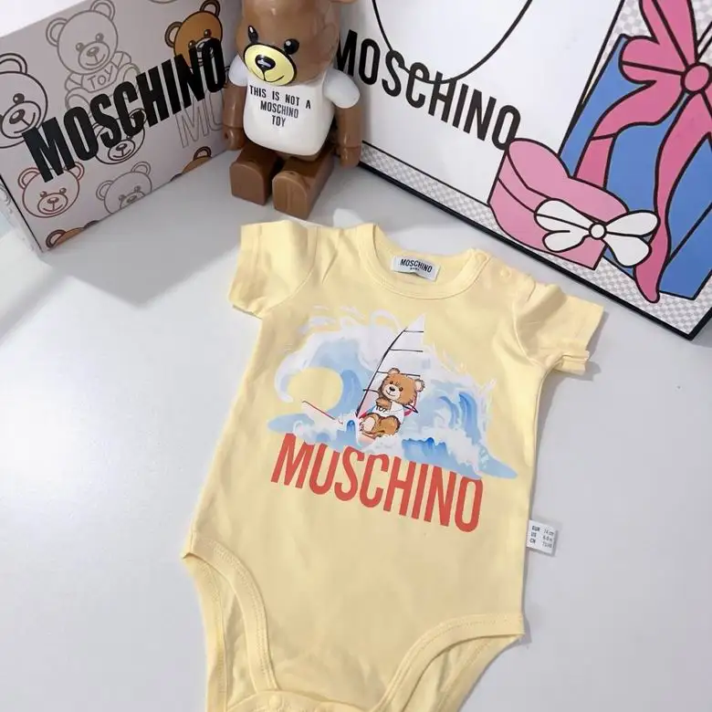 Moschino sz59 66 73 80 85 90  (41)